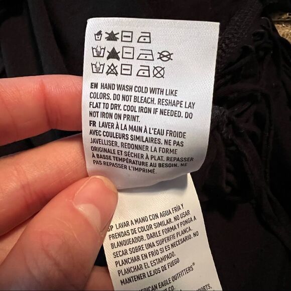 3 for $30! American eagle black soft and sexy tank - Picture 6 of 9